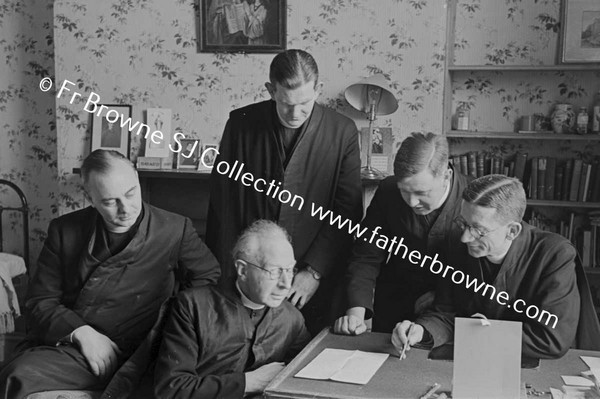 MISSIONERS AT EMO STANDING LEFT TO RIGHT REV.W.PRENDERGAST, W.HOGAN, SITTING, R.STEVENSON FMB,RICH MAGUIRE